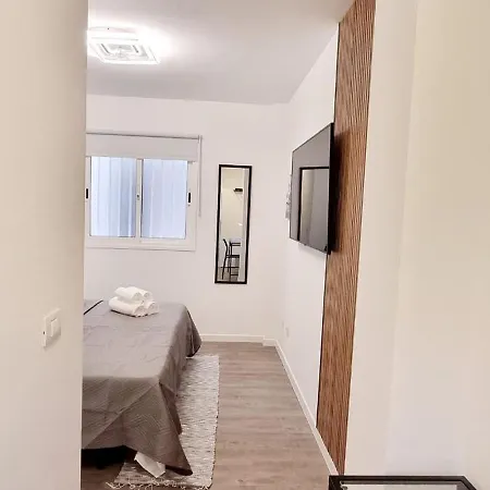 Almar Wego Puerto Santiago! Privadas Con Banos Compartido- Private In Shared Penzion