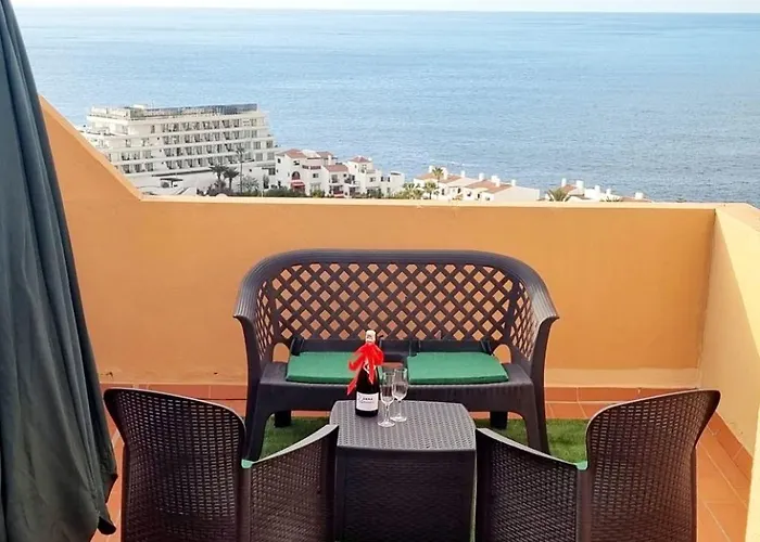 Гостевой дом Almar Wego Puerto Santiago! Privadas Con Banos Compartido- Private In Shared Пуэрто-де-Сантьяго